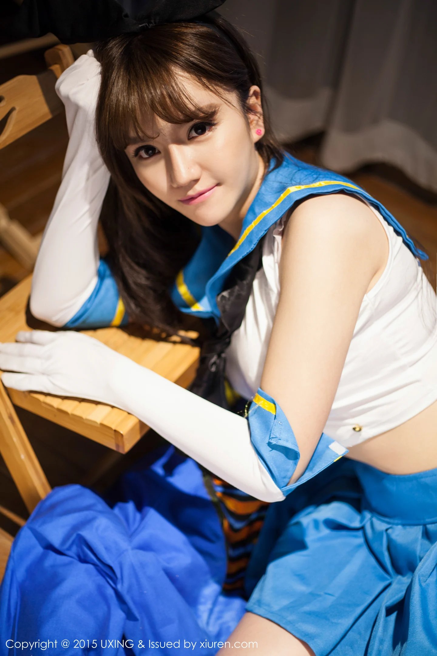 [UXING优星馆]Vol.007_新人嫩模艾西Ashley白色上衣秀豪乳清新性感写真52P-秀人网 - XiuRen.Space